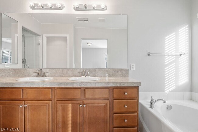 Building Photo - 7377 Horizon Rock Ave