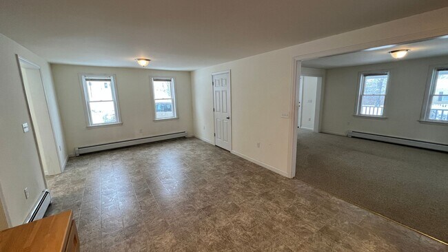 Building Photo - Conventional Style 3 BR Single Family Home...
