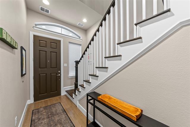 Building Photo - 762 Lacey Oaks Pl