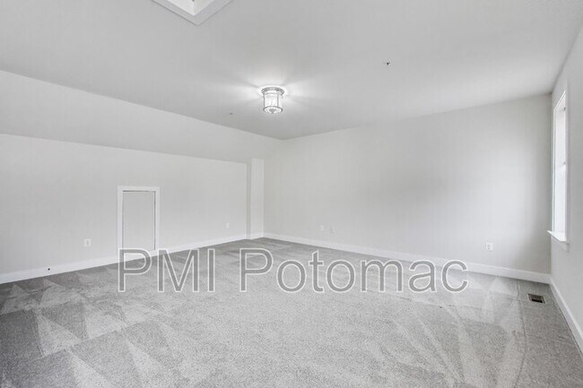 Building Photo - 2547 Auden Dr