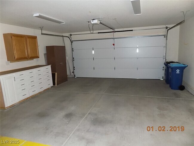 Building Photo - 9405 Slate Dr