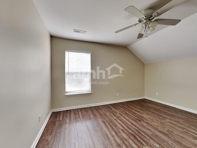 Building Photo - 4808 Morning Dew Ct