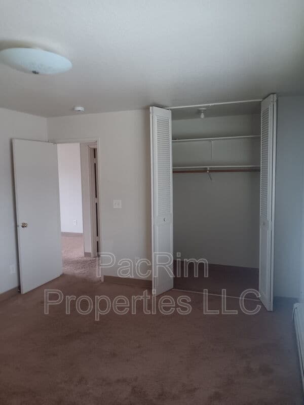 Building Photo - 3350 Boniface Pkwy