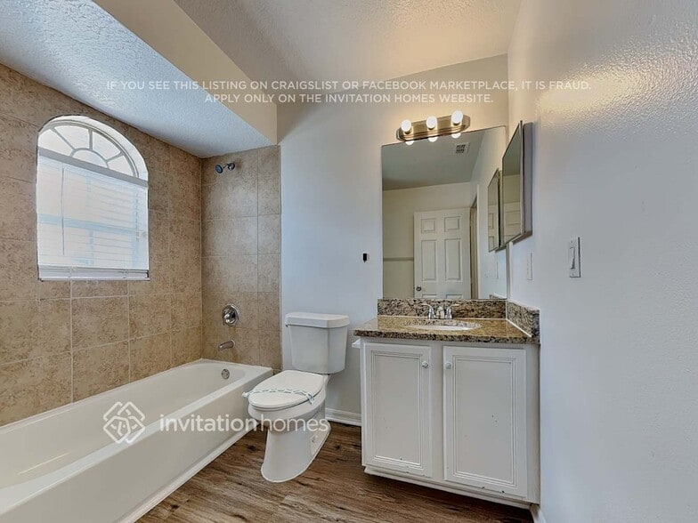 Building Photo - 4530 Bond Ln