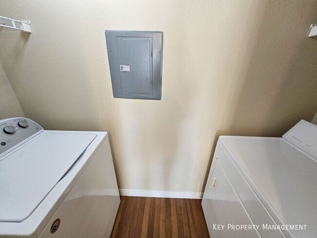 Building Photo - 2750 S Durango Dr