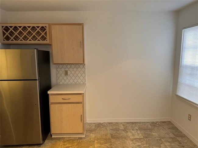 Building Photo - 7300 Westpointe Blvd