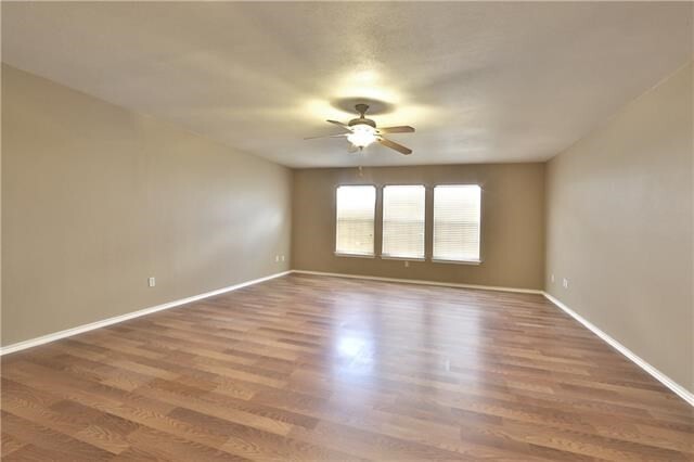 Building Photo - 505 Catumet Dr