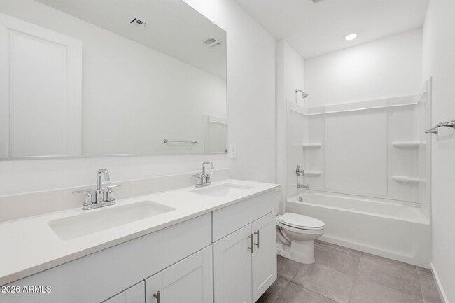 Building Photo - 4972 W Karl St