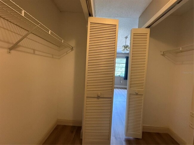 Building Photo - 2201 Fletchers Point Cir