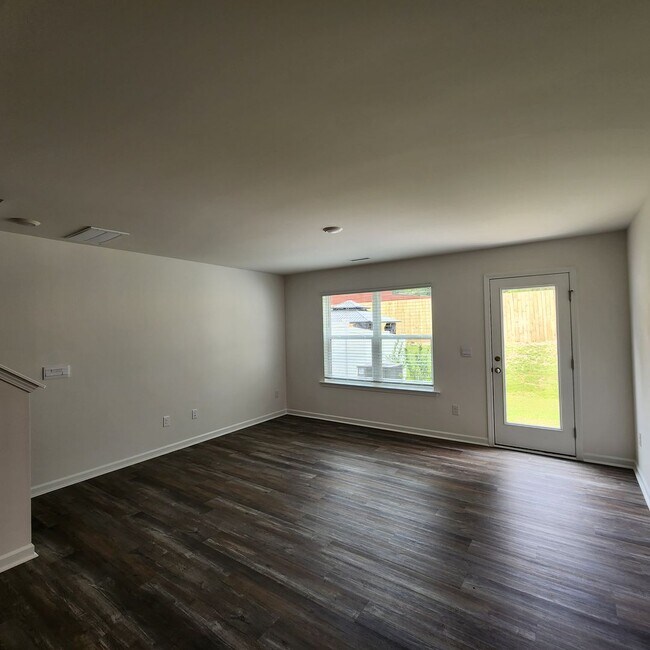 Building Photo - 8503 Beckett Chase Wy