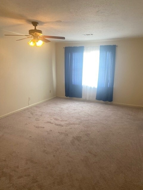 Building Photo - 4042 Camellia Dr