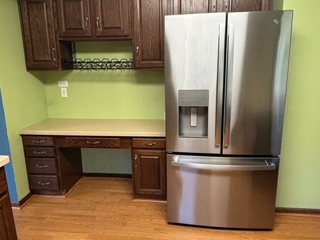 Building Photo - 4705 Elm St