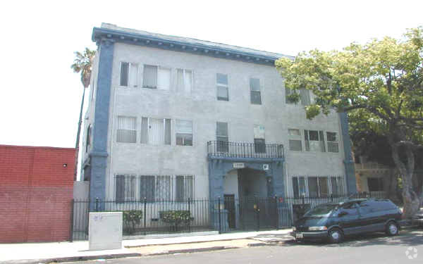 Building Photo - Westlake Apartments