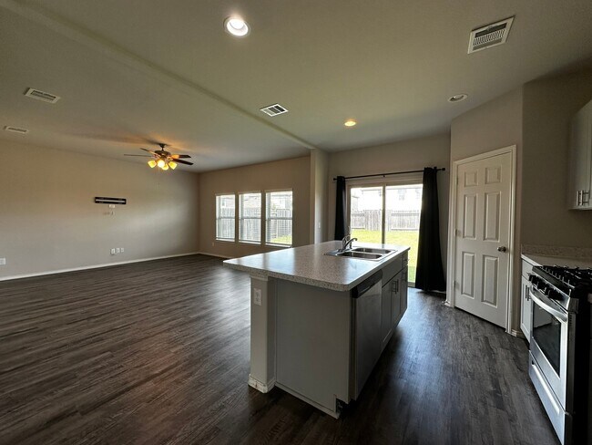 Building Photo - 23330 Briarstone Hbr Trl