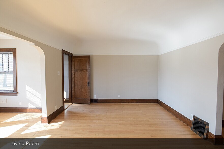 Building Photo - 2414 N 67th St