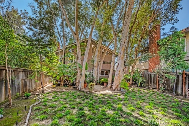 Building Photo - 24881 Village Wood Ln