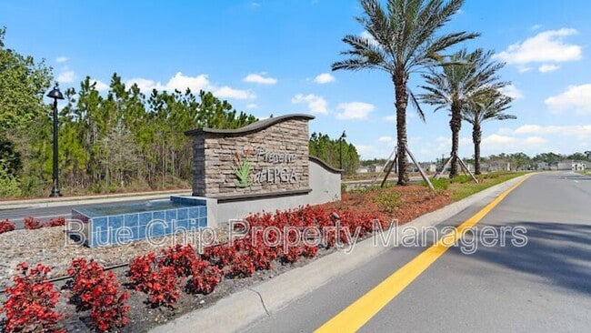 Building Photo - 2295 Green Valley St