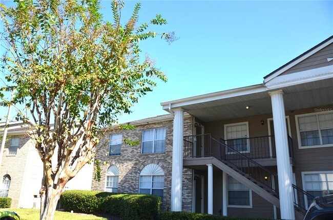 Building Photo - 140 Reserve Cir