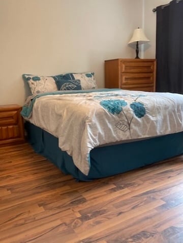 Building Photo - 1209 E Austin St