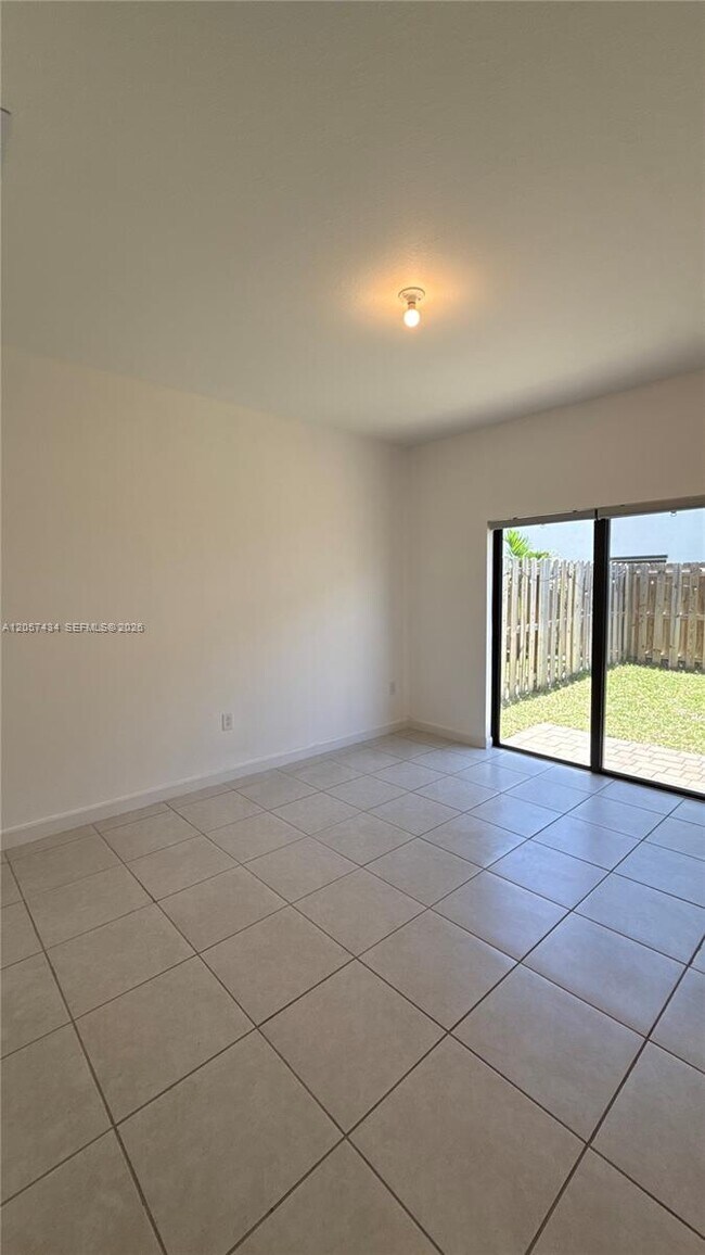 Building Photo - 24580 SW 119th Ct