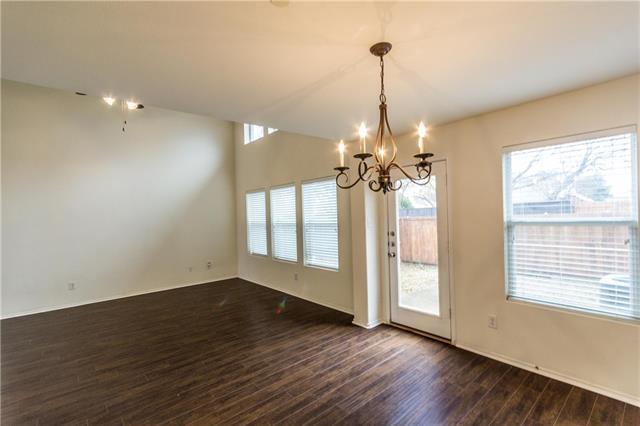 Building Photo - 10371 Darkwood Dr