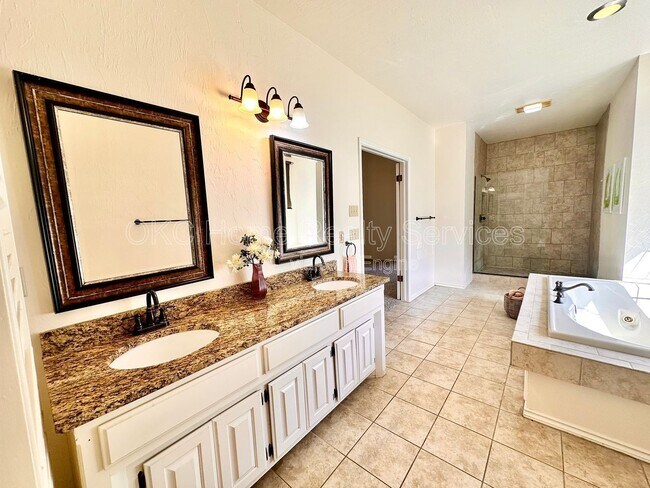 Building Photo - 4232 NW 144th St