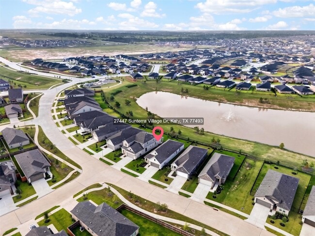Building Photo - 27447 Sunterra Village Dr