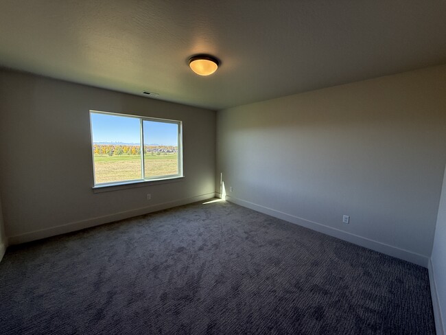 Building Photo - 82 Horseshoe Lp