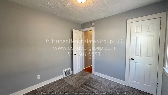 Building Photo - 2 bedroom home in North Lansing available ...