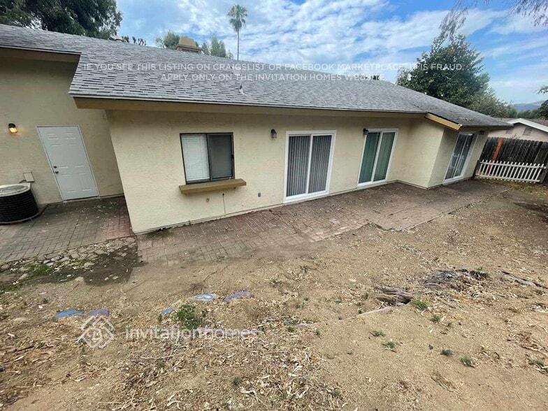 Building Photo - 30240 Santa Cecilia Dr