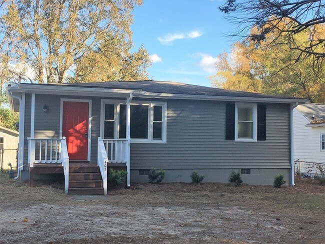 Primary Photo - Stylish Garner Home with Granite Counters ...