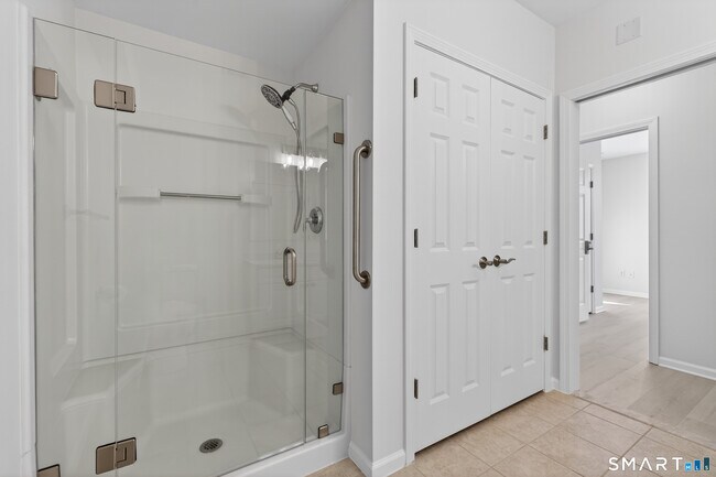 Building Photo - 2590 Gold Star Hwy