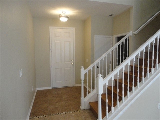 Building Photo - 18833 Litzau Ln