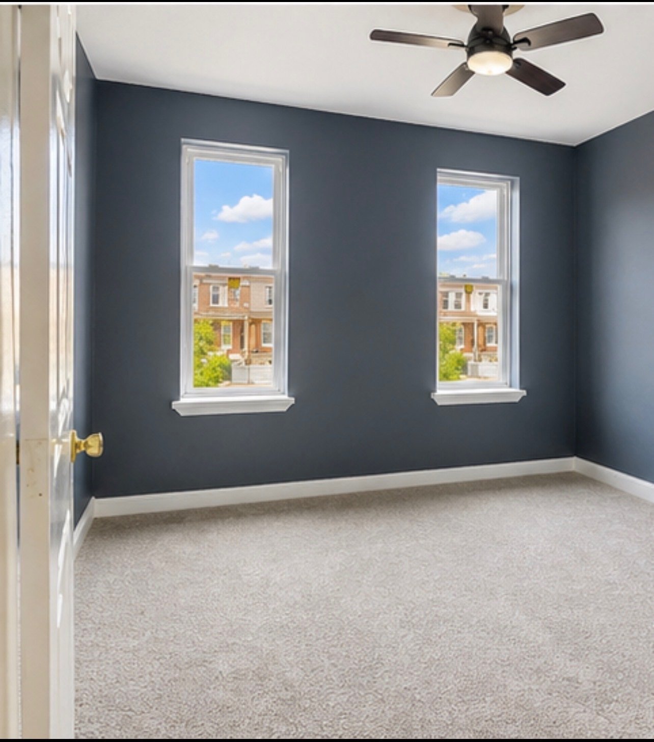 Building Photo - 1627 N Milton Ave