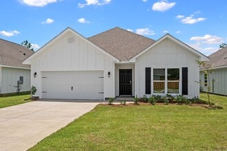 Building Photo - 431 Gemini St