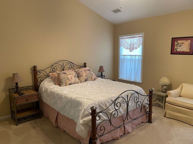 Building Photo - Fully Furnished House In Sandpiper Bay-