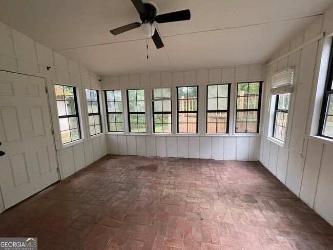 Building Photo - 1088 Riva Ridge Dr NW