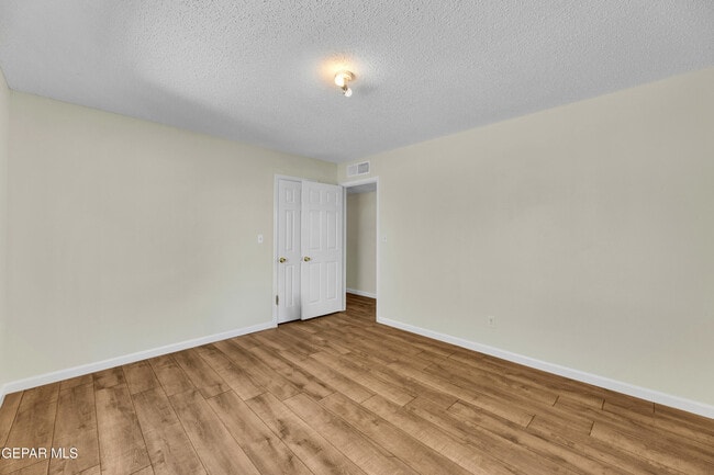 Building Photo - 2153 Trawood Dr