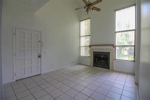 Building Photo - 2040 San Marcos Dr SE