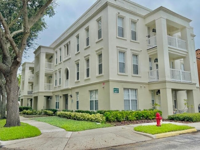 Primary Photo - 1 Bedroom Top Floor Condo at Siena in Cele...