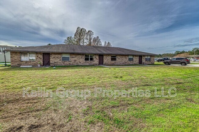 Building Photo - 860 Fox Lake Dr