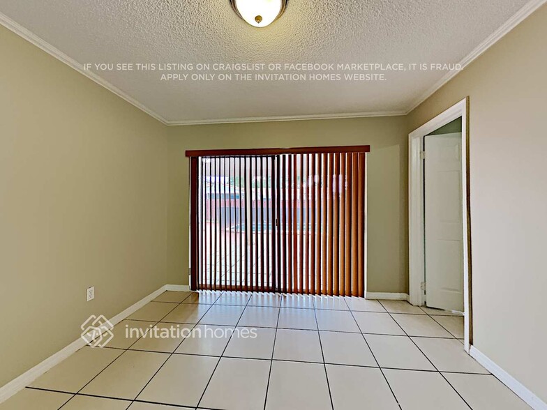 Building Photo - 1041 NW 89th Terrace