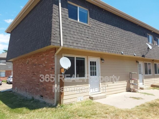 Building Photo - 706 37th Ave