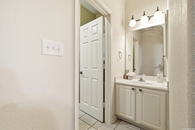 Building Photo - 71 Sable Heights