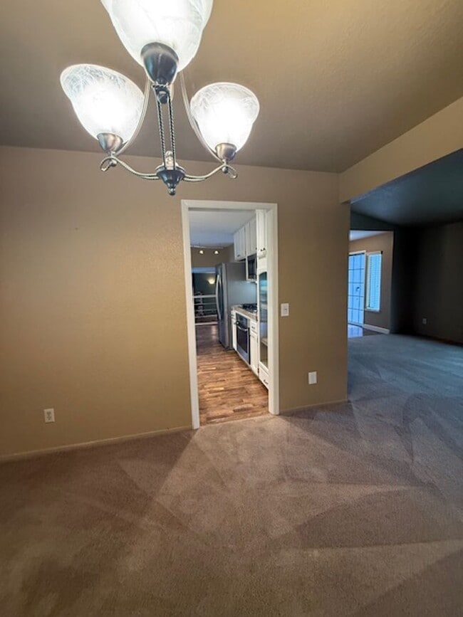 Building Photo - OPEN HOUSE this Wednesday 5pm-6:30pm - Private Redwood Setting | 4BR Home with Family Room, Bar &...