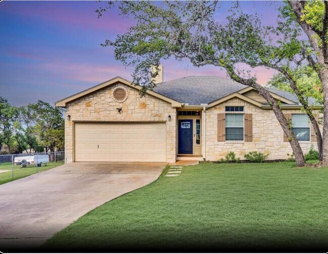 Primary Photo - 405 Alva Dr