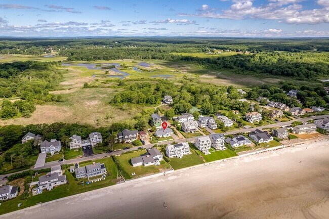 Building Photo - 240 Island Beach Rd