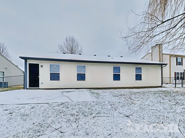Building Photo - 26 Kensington Ct