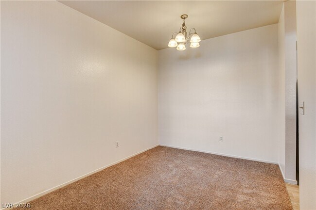 Building Photo - 45 Maleena Mesa St