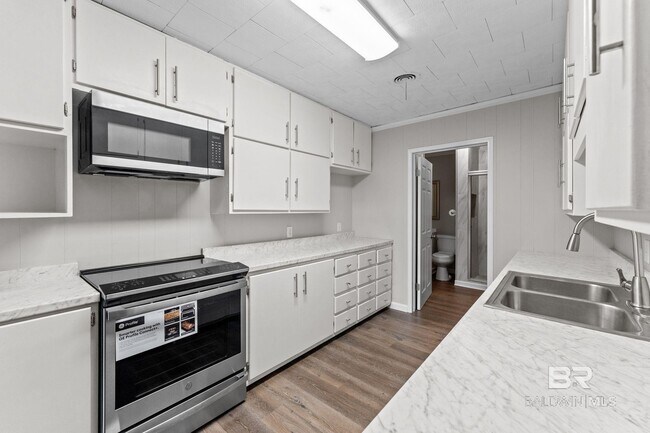 Building Photo - 321 AL-59
